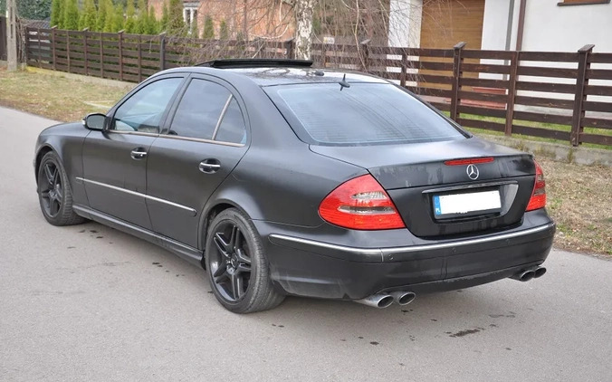 Mercedes-Benz Klasa E cena 70000 przebieg: 219000, rok produkcji 2006 z Sochaczew małe 67